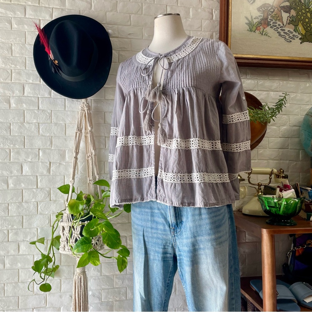 Rose and Rose Bohemin Cottage Lace Front Tie Tassel Peasant Cotton Top X-Small